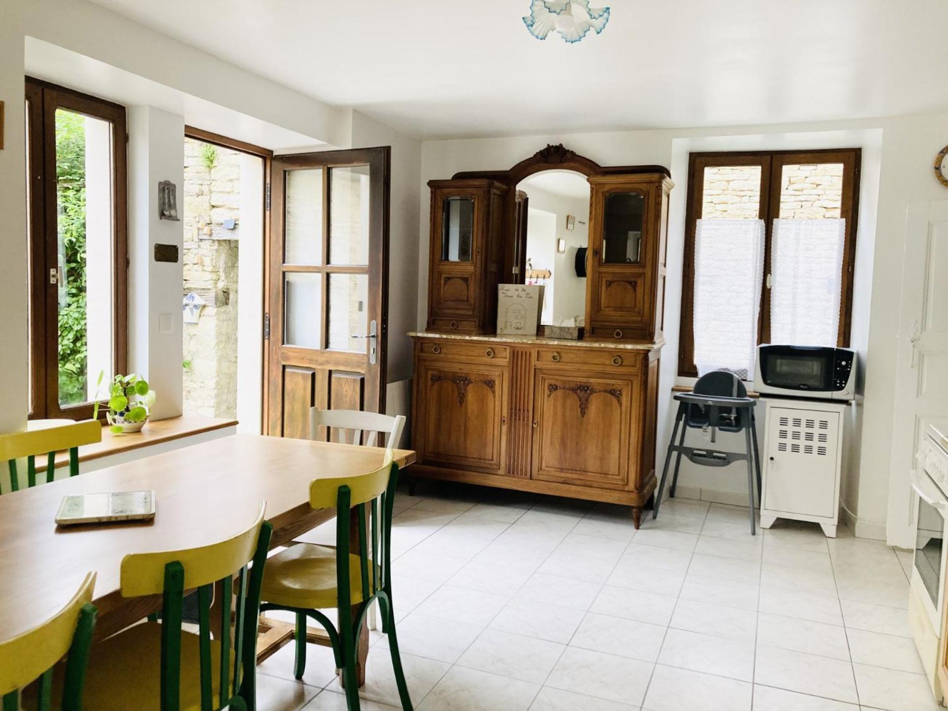 Rue De La Tour Du Pin Villa Fontaine-Française Exterior foto